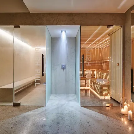Hotel H15 Luxury Palace - Destigo Krakau