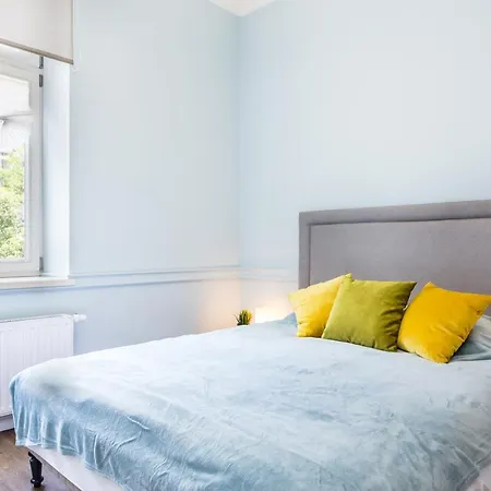 Cracow Rentals-zacisze Apartment Krakow