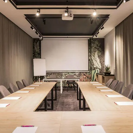 Hotel Ibis Styles Kraków East 3*