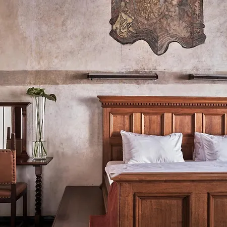 Copernicus Hotel