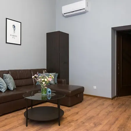 Jm Topolowa Ii Street Old Town & Train Station Apartment *