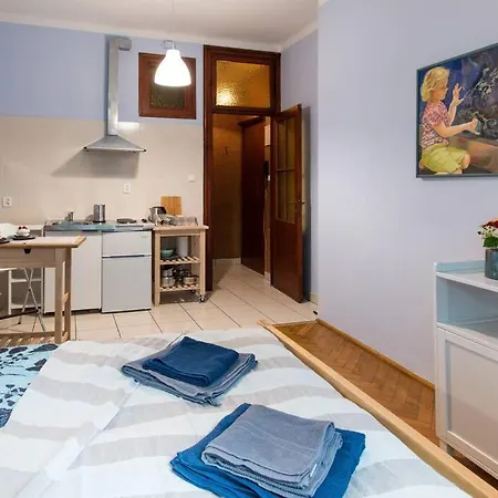 Apartment Peaceful And Relaxing Studio In The Center *