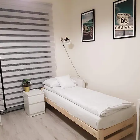 Arena No 76 Homestay Krakow