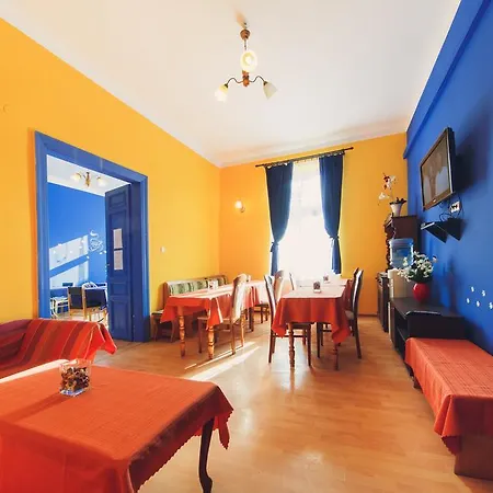 Hostel Tara *