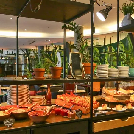 Hotel Vienna House By Wyndham Andel's Cracow 4*
