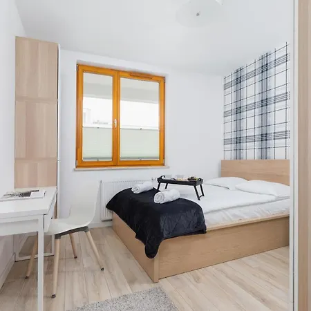 Romanowicza Cracow By Renters Apartment *