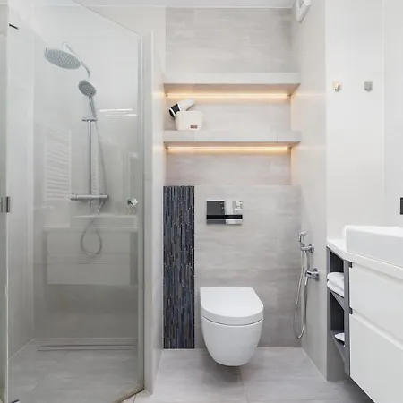 Romanowicza Cracow By Renters Apartment Krakow