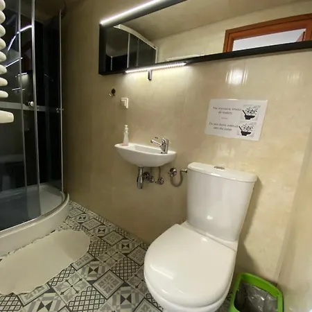 The Boat - Hostel&chill Hostel *