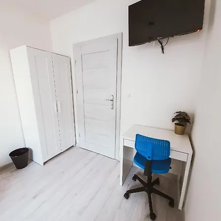 Arena No. 100 Ubytování v soukromí *