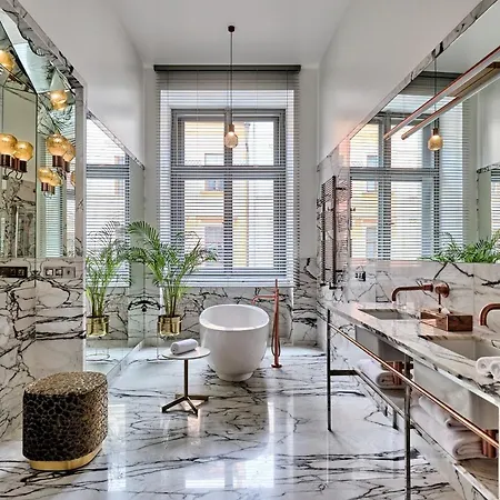 H15 Luxury Palace - Destigo 5* Krakau