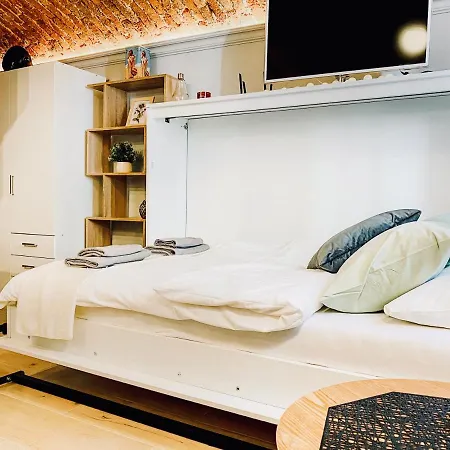 Unique Perfect For Couples, Old Podgorze Apartment Krakow
