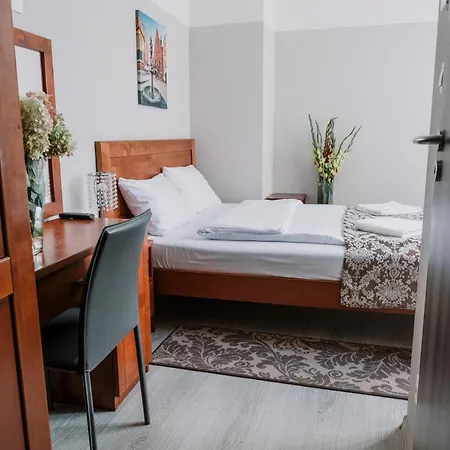 Hotel apartamentowy Dream Garden Palace