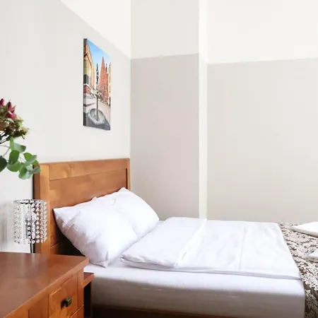 Hotel apartamentowy Dream Garden Palace