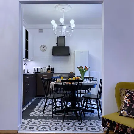 Apartament Rzeszowska 5 Apt. 3 *