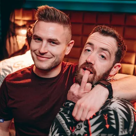Hostal Greg&tom Party Cracovia