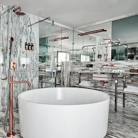 H15 Luxury Palace - Destigo Hotel Krakau