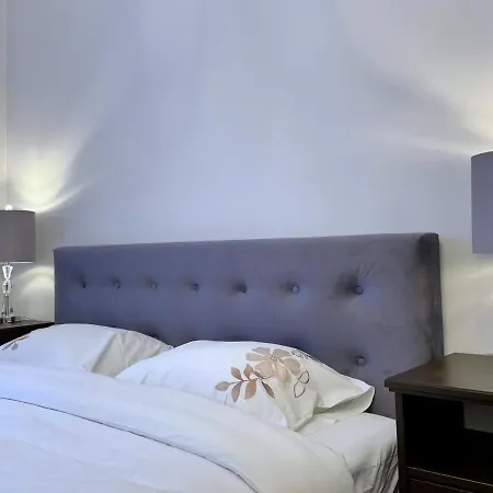 Apartament Rzeszowska 5 Apt. 3 *