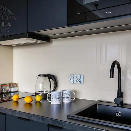 Fragola Rajska 3 - Modern Studios, Park Aparthotel Krakov