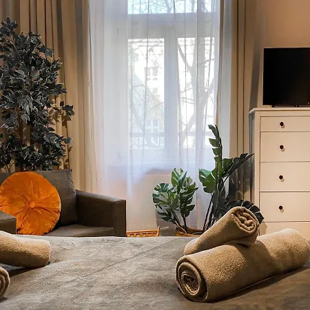 Apartment Charming Apartment, Wawel & Old Town