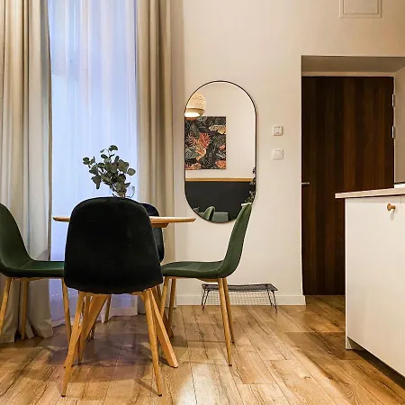 Charming Apartment, Wawel & Old Town Apartment *