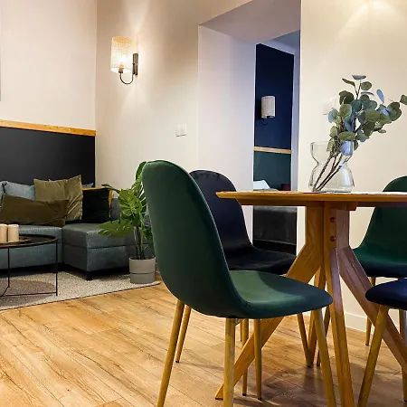 Charming Apartment, Wawel & Old Town * Krakow