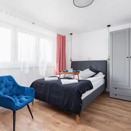 Czarnowiejska By Renters Апартаменты
