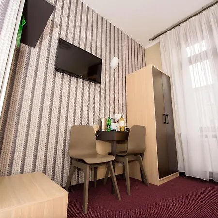 Kazimierz Ii Otel 3*