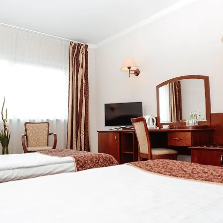 Sympozjum & Otel 4*