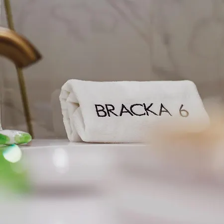 Aparthotel Bracka 6 4*