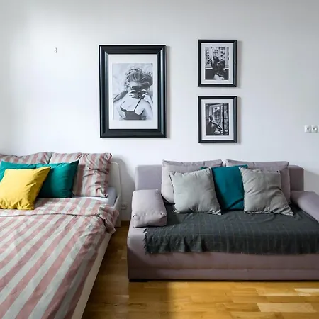 Apartmán Uroczy Obok Opery I Dworca Glownego Z Netflix Krakov