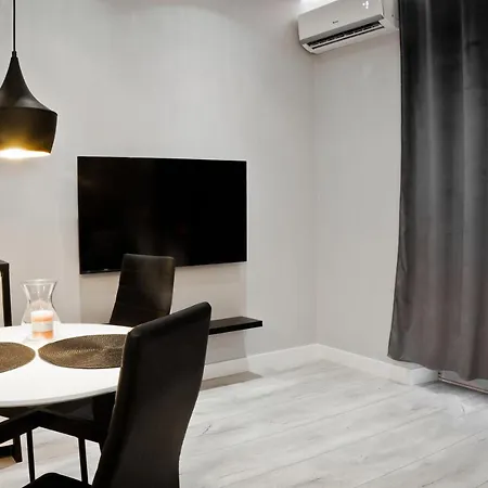 Apartament Nowa Huta Apartment *