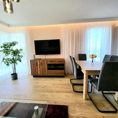 Apartment Eksclusive Paradise Down Town 6 Persons 3 *
