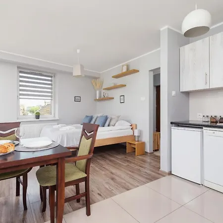Studio Gromadzka By Renters Appartement *