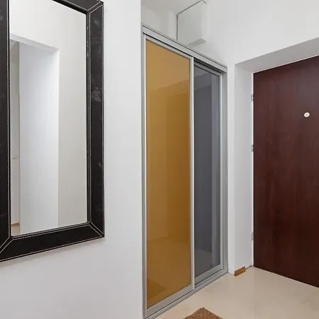 Appartement Slowacki Avenue Family Cracow By Renters