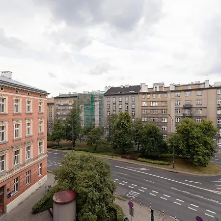 Slowacki Avenue Family Cracow By Renters Appartement