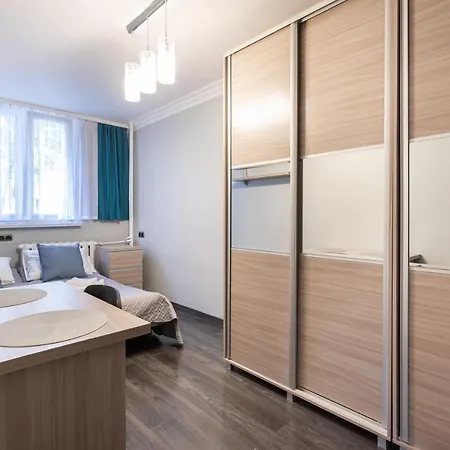 3 Bedrooms Comfy Flat Celarowska Krakow