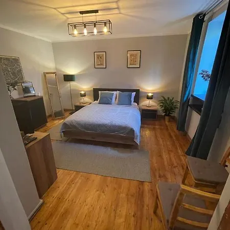 Shapiro Kazimierz Apartment