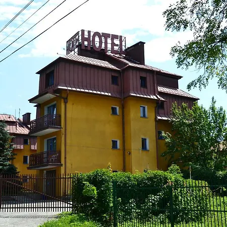 Krystyna Hotel