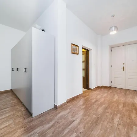 Aparthotel Barbakan Old Town Krakow