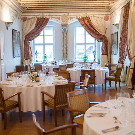 The Bonerowski Palace Boutique Cracovia