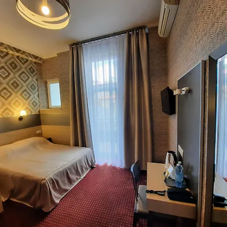 Kazimierz 3* Krasków