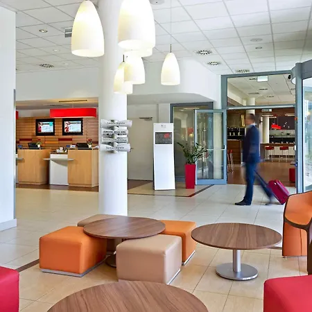 Ibis Stare Hotel 3*