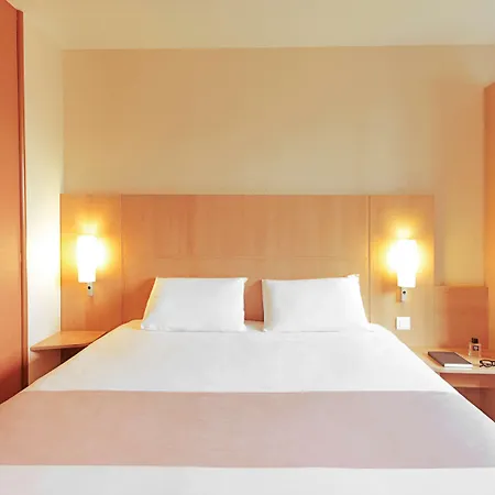 Ibis Stare Hotel