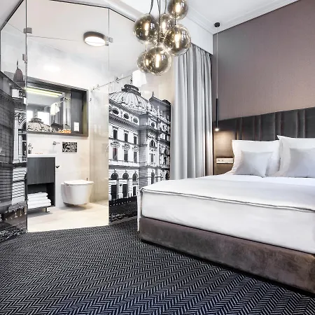 Logos Otel