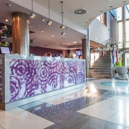 Hotel Galaxy 4*