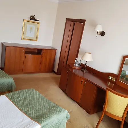 Sympozjum & Otel
