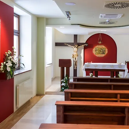 Domus Mater Hotel