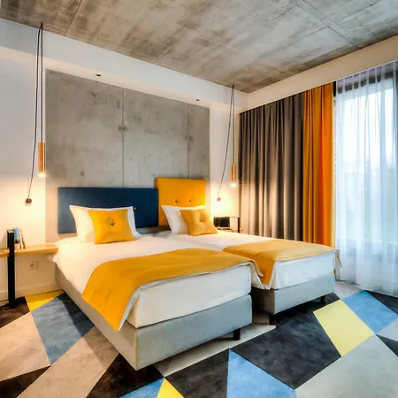 Lwowska 1 Aparthotel 4*