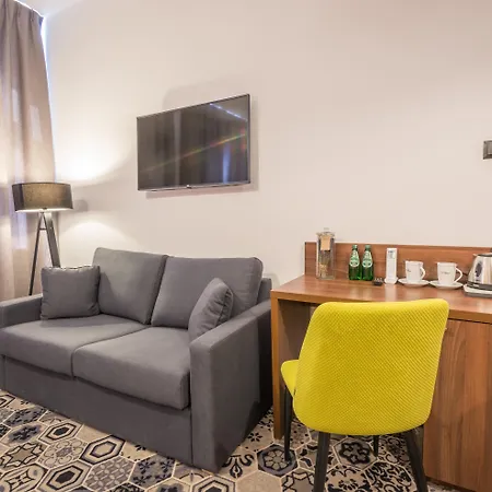 Lavender Hotel 3*