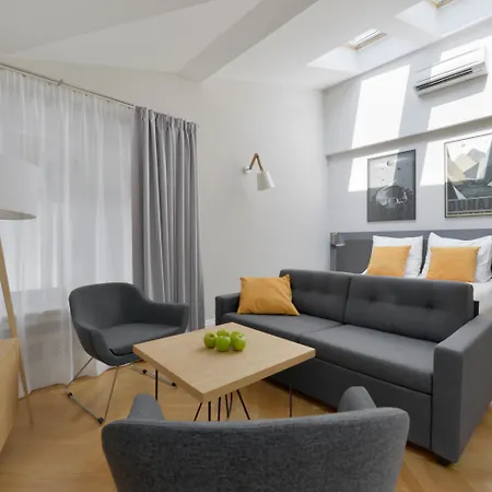 Stradonia Serviced 4* Krakow